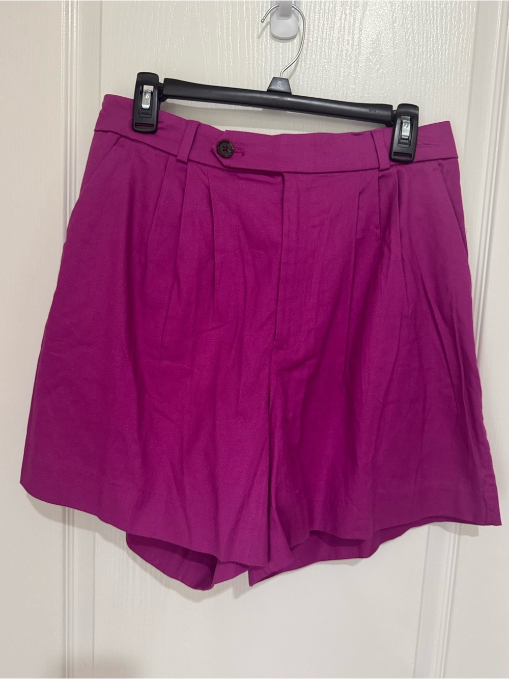 Banana Republic Fuchsia Pleated High-Waist Shorts